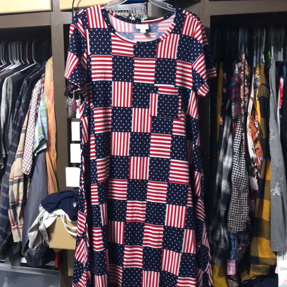 Lularoe Carly